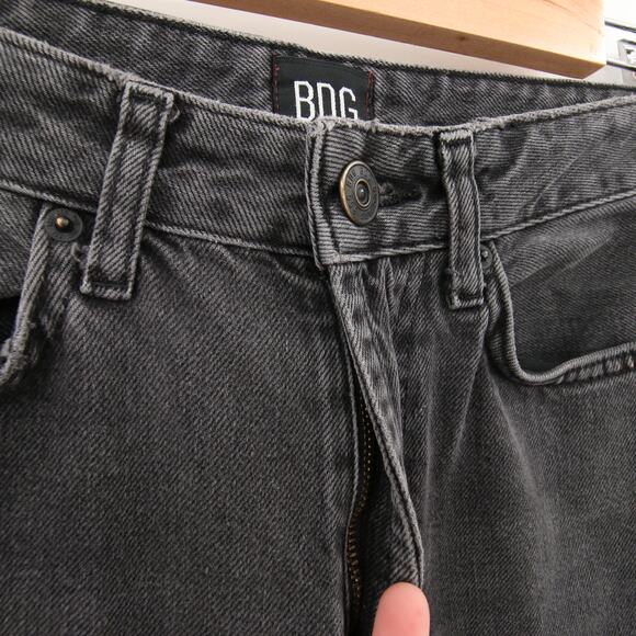 BDG Urban Outfitters Jeans Black Mom Jean High Rise High Waist Dark Wash Tapered - Picture 9 of 16